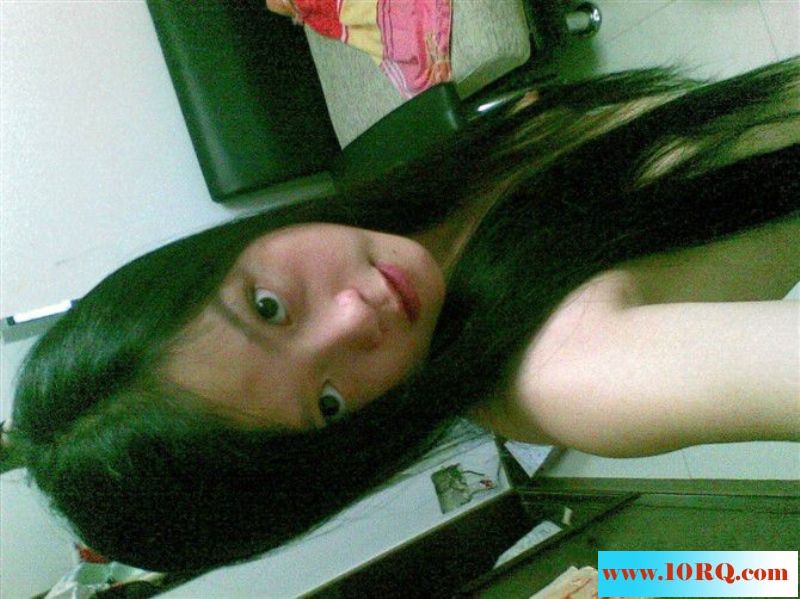 06-25经典重温大学美女校花邮箱被破解大量淫照和