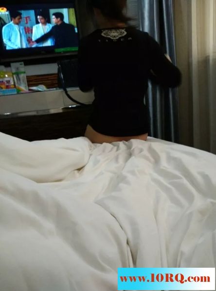 06-28草死你这小逼7P