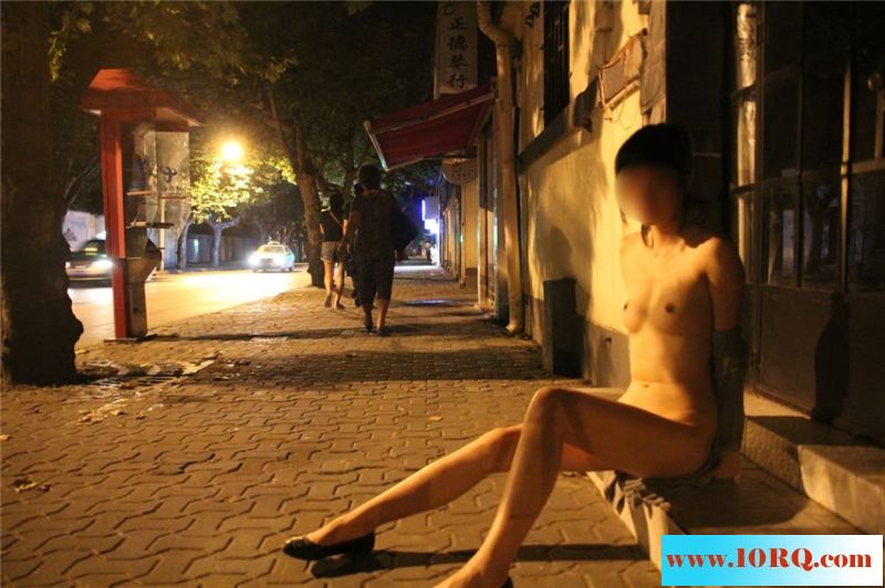 06-28大街上，晚拍，行人看了都惊讶！10P