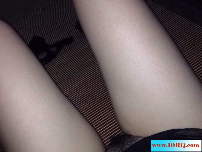 06-28蕾丝情趣大爱8P