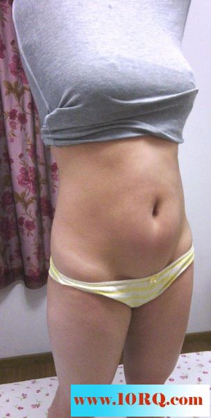 06-28淫荡人妻丰满肉感身材穿上花纹蕾丝显得咪咪