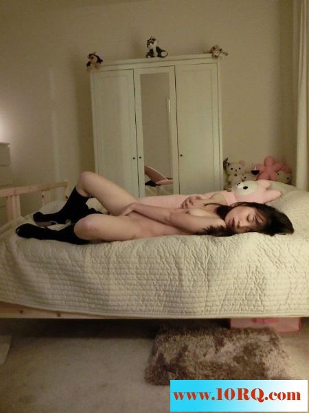 07-16遠洋留學生美女的生活自拍15P
