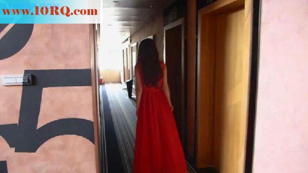 花3万嫖到1个SG兼职援妹[9p]