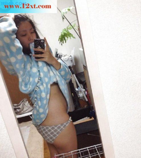 90后清纯大学生自拍微胖才最美[11p]
