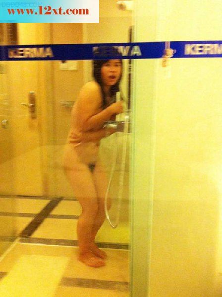 东莞落红，操90后的妹子[10P]
