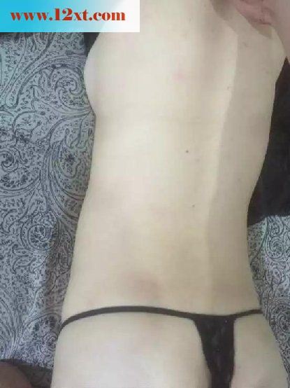 花了两千大洋约夜店女DJ开房这身材实在诱人小穴