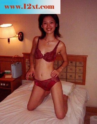微友之放蕩的女大学生，人美逼逼鬆啊[13p]