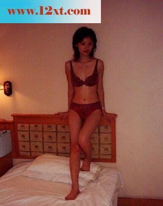 微友之放蕩的女大学生，人美逼逼鬆啊2[13p]