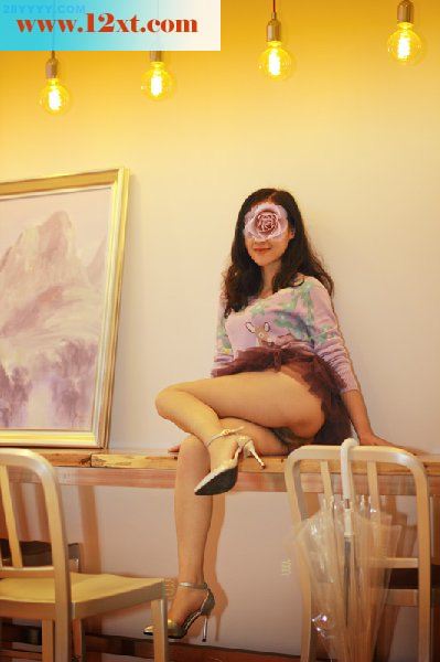在奶茶店楼上小憩颜打飞机人妻[17P]