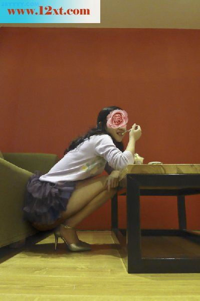 在奶茶店楼上小憩颜打飞机人妻[17P]