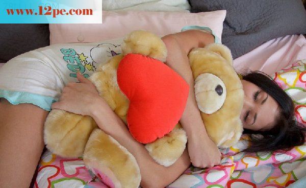 男朋友来了，亲热是少不了的[16P]