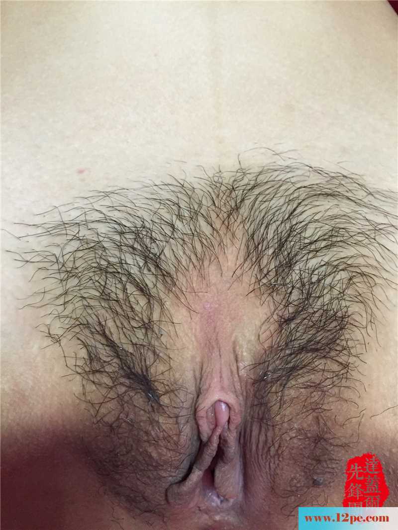 寸许长逼，豌豆大乳，方寸间便是我的极乐世界