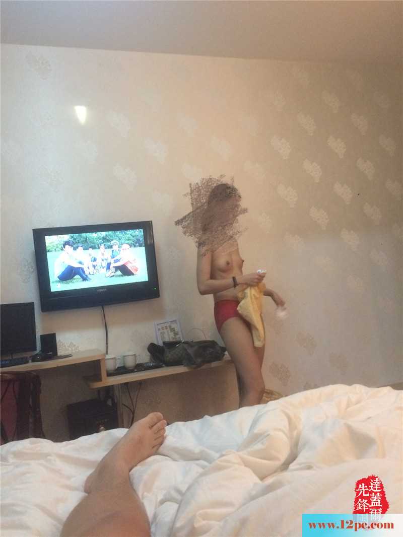 多情只有春庭月，犹为离人照落花(15P)
