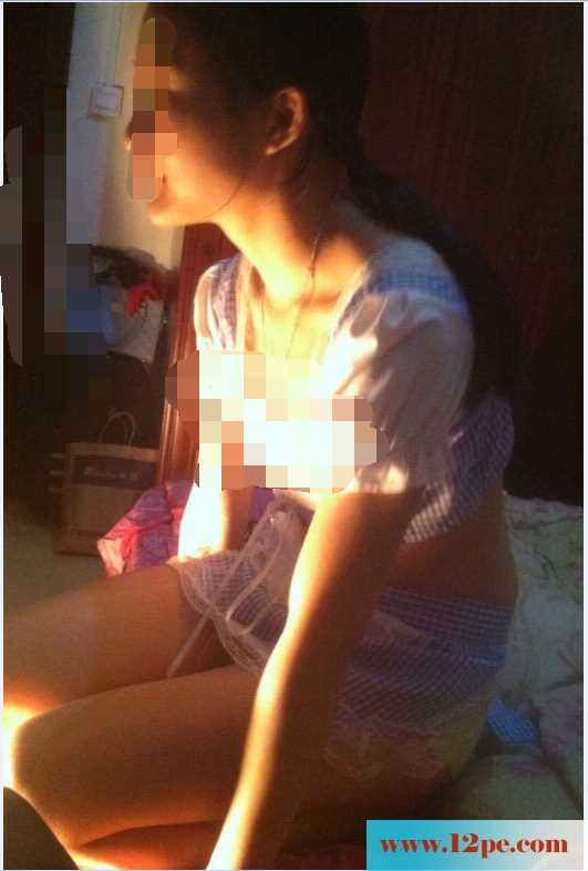 奉献自己女友16-20岁照片，清纯，小清新。(43P)