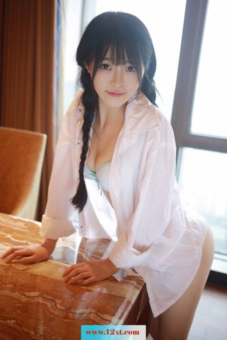 床上性感小妹——伊小七【50P】