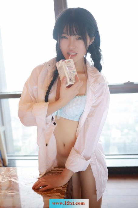 床上性感小妹——伊小七【50P】