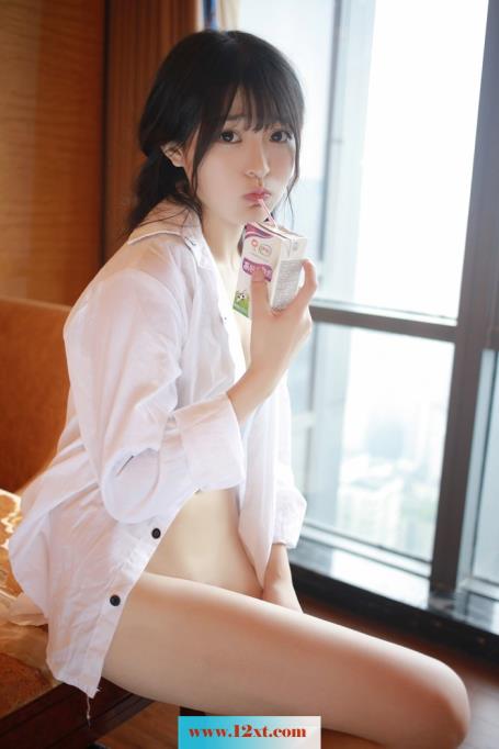 床上性感小妹——伊小七【50P】