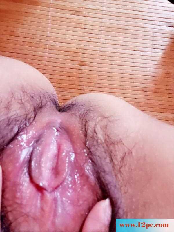 饥渴湿漉漉的情妹妹(24P)