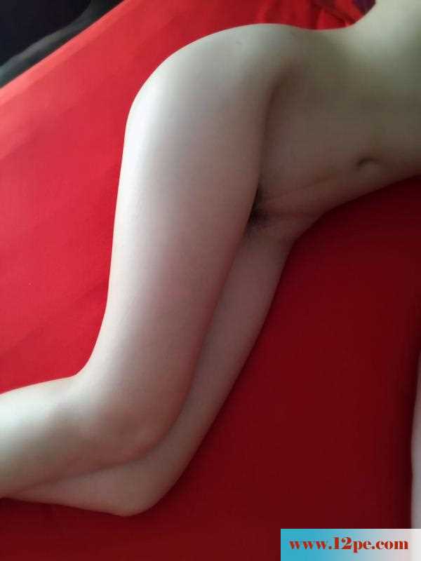 老婆的娇小身材(19P)