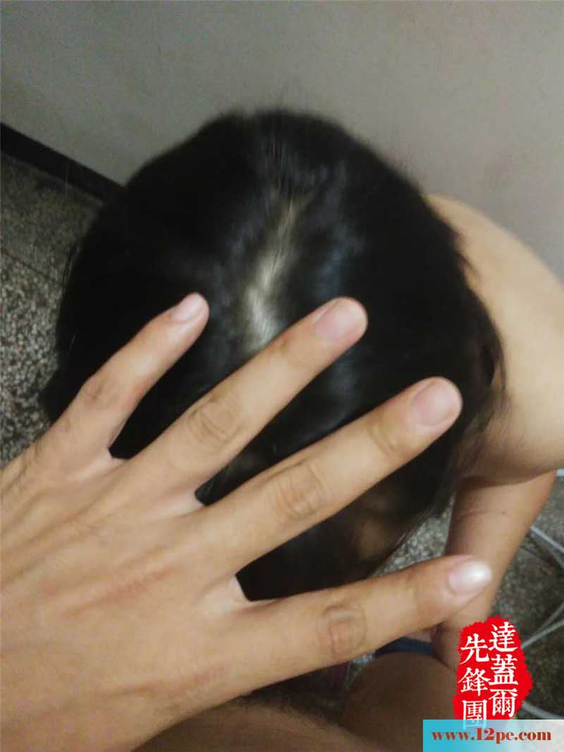 邻居大姐在麻将翻盘后向我展示独门绝技(36P)