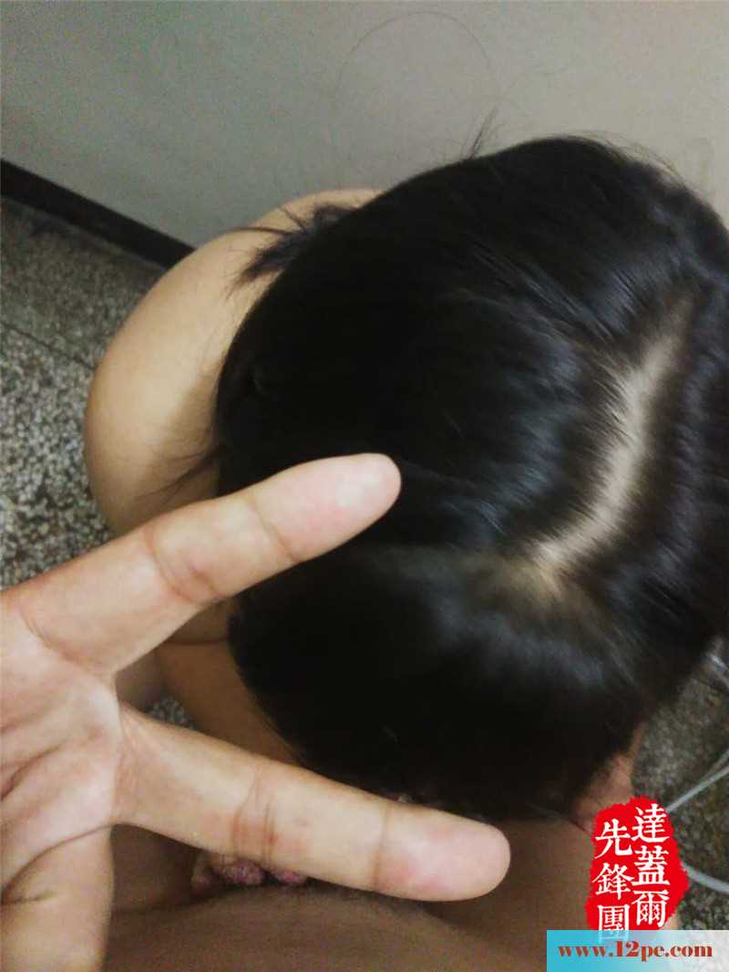 邻居大姐在麻将翻盘后向我展示独门绝技(36P)