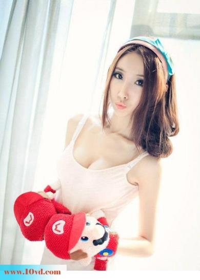 可爱丰满诱人邻家少女【10P】