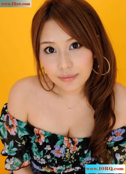 日本超级迷人美腿佳人浅野舞室内诱人写真(14p