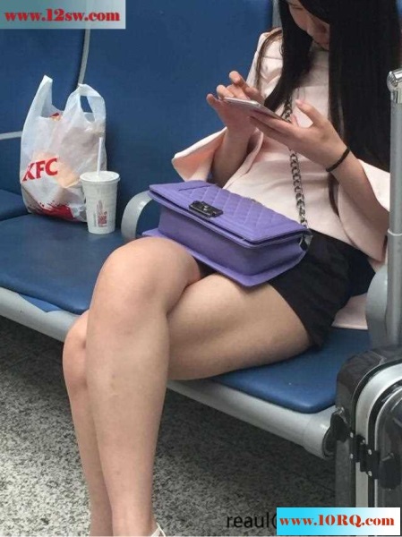 收集的一些街拍丝袜图片(25P)