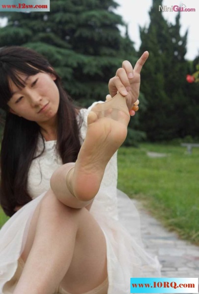 小妹妹的超薄短丝(16p)