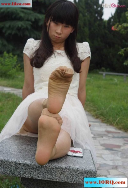小妹妹的超薄短丝(16p)