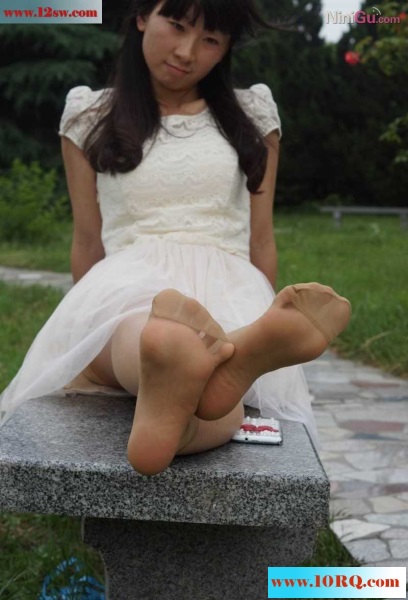 小妹妹的超薄短丝(16p)