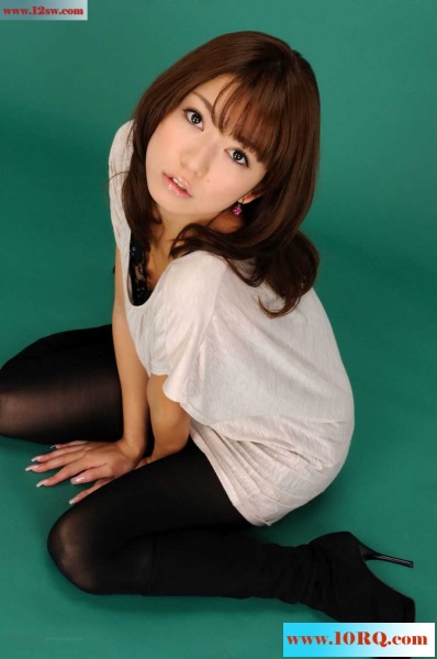 性感黑丝短发小美女(15p)