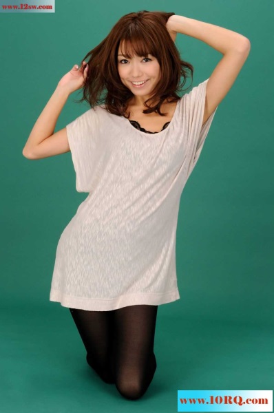 性感黑丝短发小美女(15p)