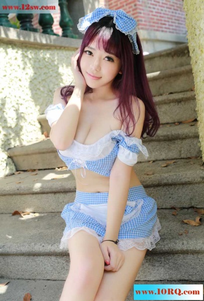 性感女仆林家小巷翘臀写真(15p)