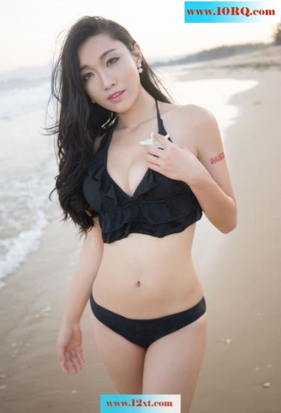 女仆制服秒变性感贵妇(31P)