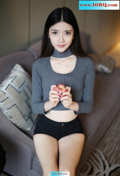 气质小妹的美白嫩腿(16p)
