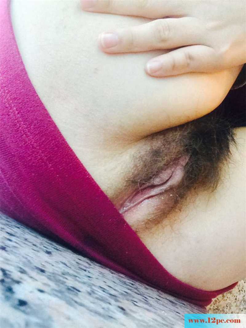 <!-- 标题采集开始 -->媳妇不好好上班，没事就跑厕所自拍勾引我。小<!-- 标题采集结束 -->