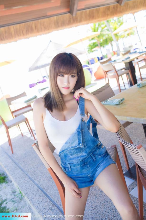 <!-- 标题采集开始 -->椰林沙滩欢乐清新妹子【13P】<!-- 标题采集结束 -->