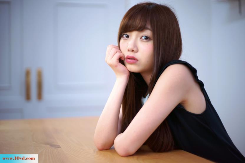 <!-- 标题采集开始 -->英式优雅甜美学生妹【15P】<!-- 标题采集结束 -->