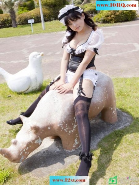 <!-- 标题采集开始 -->贪玩的女佣把宠物犬溜没了-(15P)<!-- 标题采集结束 -->