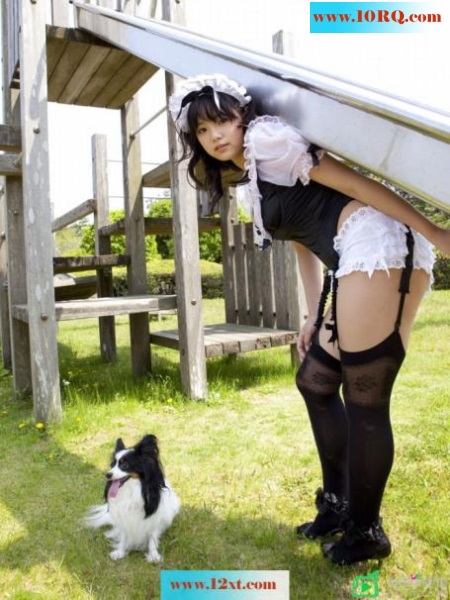 <!-- 标题采集开始 -->贪玩的女佣把宠物犬溜没了-(15P)<!-- 标题采集结束 -->