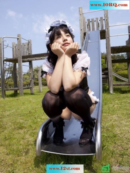 <!-- 标题采集开始 -->贪玩的女佣把宠物犬溜没了-(15P)<!-- 标题采集结束 -->