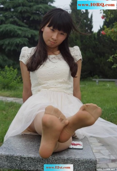 <!-- 标题采集开始 -->小妹妹的超薄短丝(16p)<!-- 标题采集结束 -->