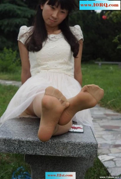 <!-- 标题采集开始 -->小妹妹的超薄短丝(16p)<!-- 标题采集结束 -->