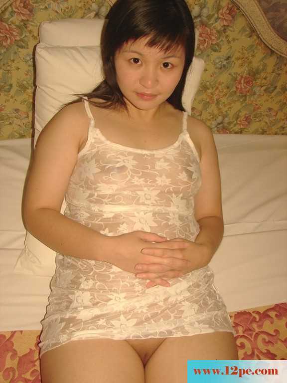 <!-- 标题采集开始 -->初中女教师自拍照意外流出(13P)<!-- 标题采集结束 -->