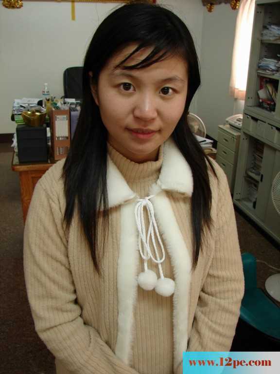 <!-- 标题采集开始 -->初中女教师自拍照意外流出(13P)<!-- 标题采集结束 -->