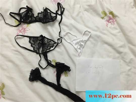 <!-- 标题采集开始 -->害羞的小女友在我的淫威之下脱衣展示香酥玉体<!-- 标题采集结束 -->