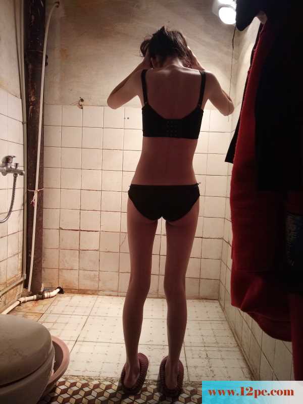 <!-- 标题采集开始 -->95后粉嫩女友，身材好到爆-(30P)<!-- 标题采集结束 -->