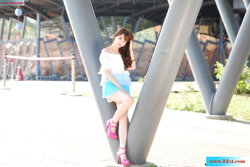 <!-- 标题采集开始 -->内衣小j田和吴雪菁(45P)<!-- 标题采集结束 -->