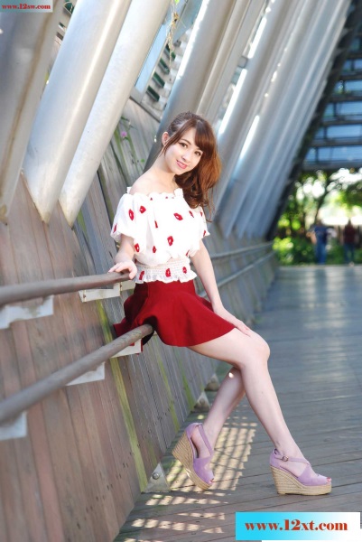 <!-- 标题采集开始 -->内衣小j田和吴雪菁(45P)<!-- 标题采集结束 -->